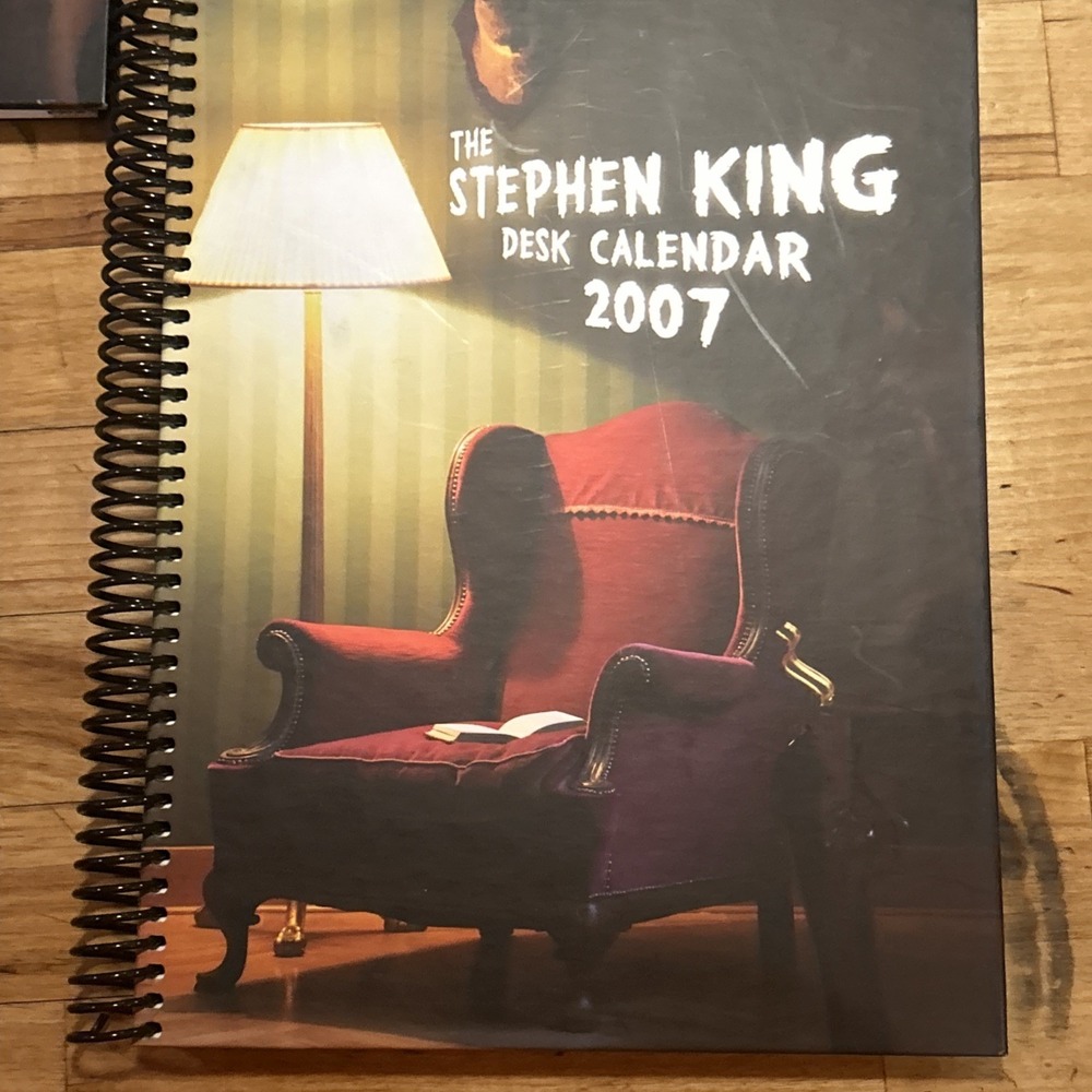 Lot of 8 Stephen King Library Desk Calendars 2007-2014 Hologram, Short Story - Picture 7 of 9